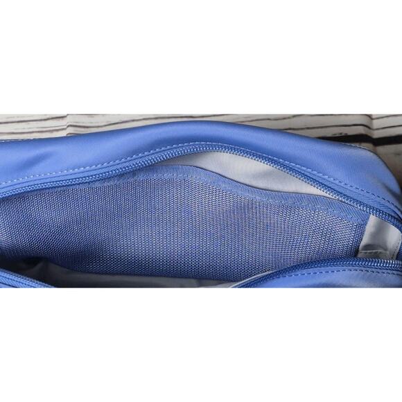 Rimowa Toiletry Pouch Sea Blue For Travel & Daily Use, Two Interior Pockets - Picture 8 of 8